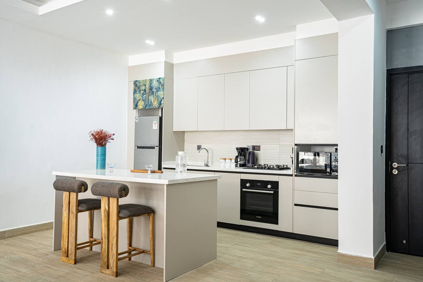 riverside kitchen and dinning